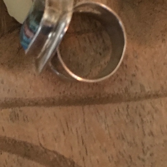 SALE‼️  💵 Women’s silver ring. - Picture 2 of 7